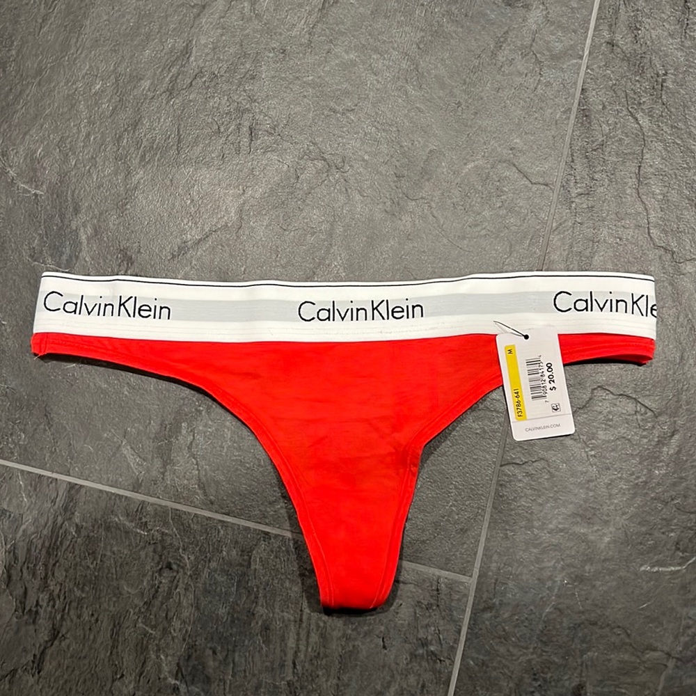 Calvin Klein modern cotton thong